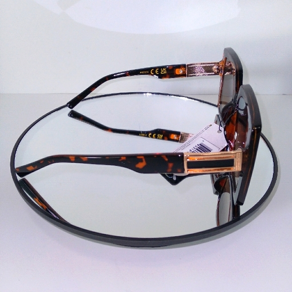 Animal Print Oversized Gold Rectangle Temple Square Sunglasses - Picture 3 of 6